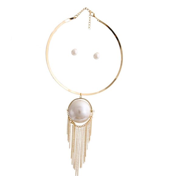 Gold Rigid Collar Jumbo Pearl Necklace - divasbeautique