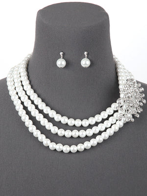 Pearl With Brooch Necklace Set